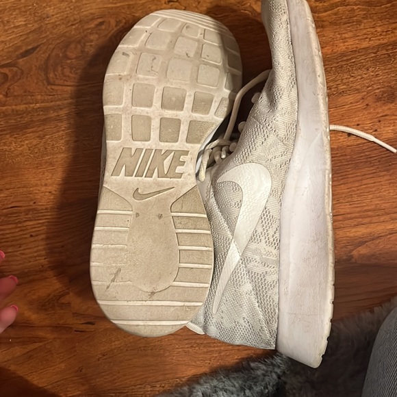 Women’s running shoes - Picture 3 of 4